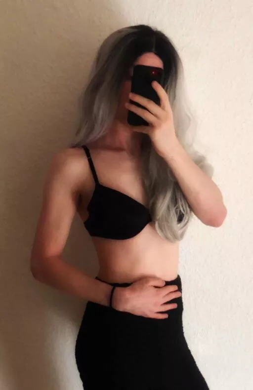 What do you think?👉🏻👈🏻 posted by Level_Active9308