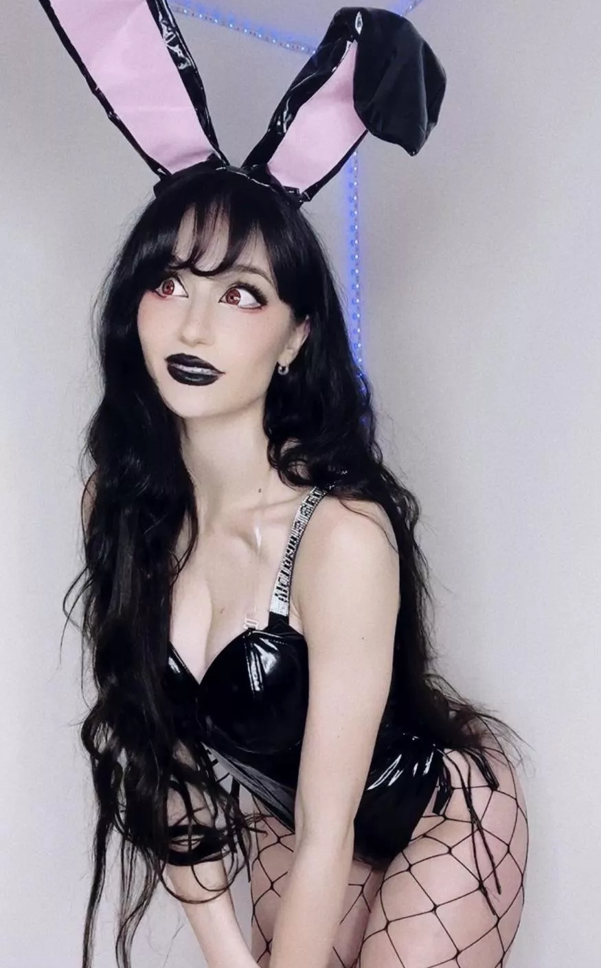 Would you fuck a bunny girl… posted by amigoesonline