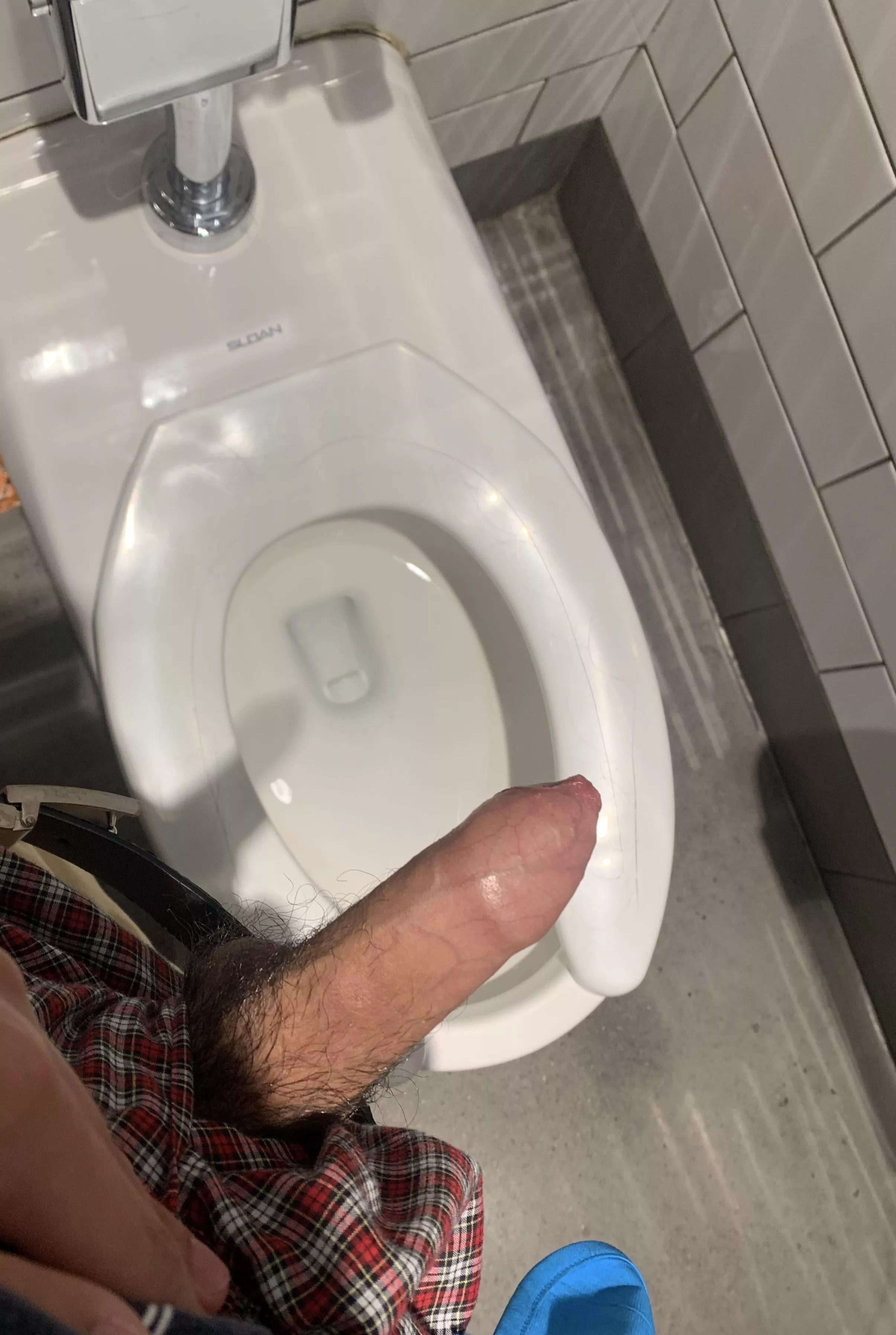 [18] Come visit me at Walmart? posted by Prior-Translator-584