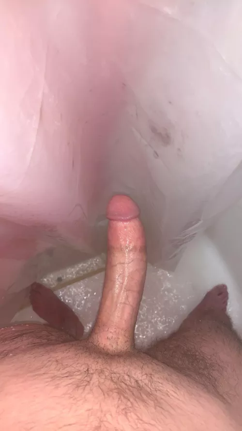 22 dom jock top. Looking for smooth bottoms or twink bottoms. Send a DM for snap. by Valuable-Complex-662