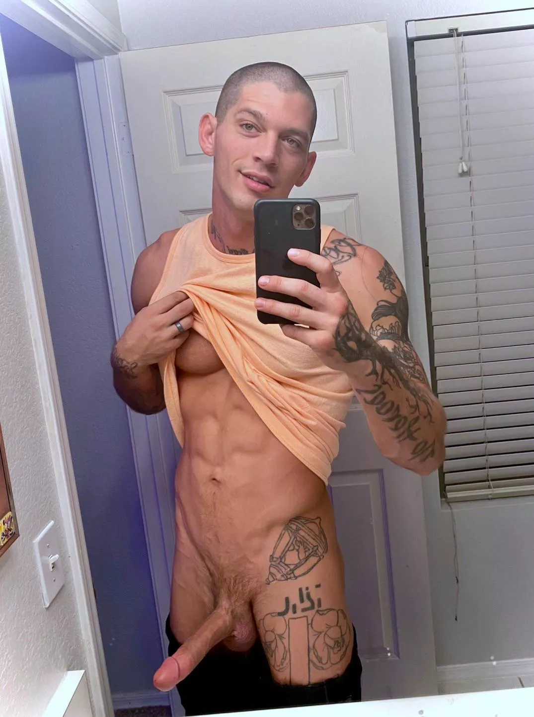 Back at it 😏🍆 posted by Stone_Drifter