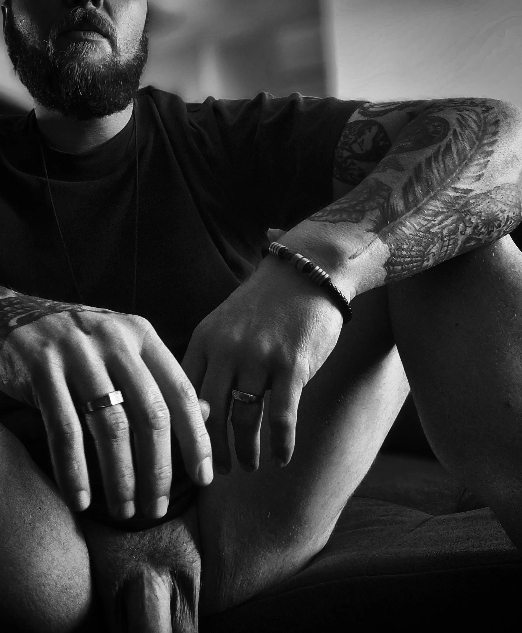 Beards tats an a little bit of 🍆 posted by InevitableButton9