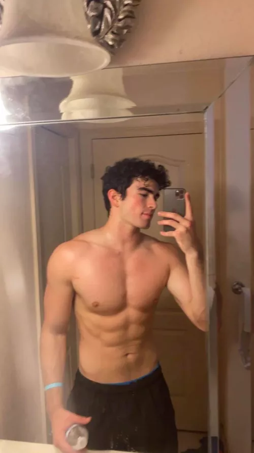 Been working my ass off this summer, thoughts? by advancedwinger