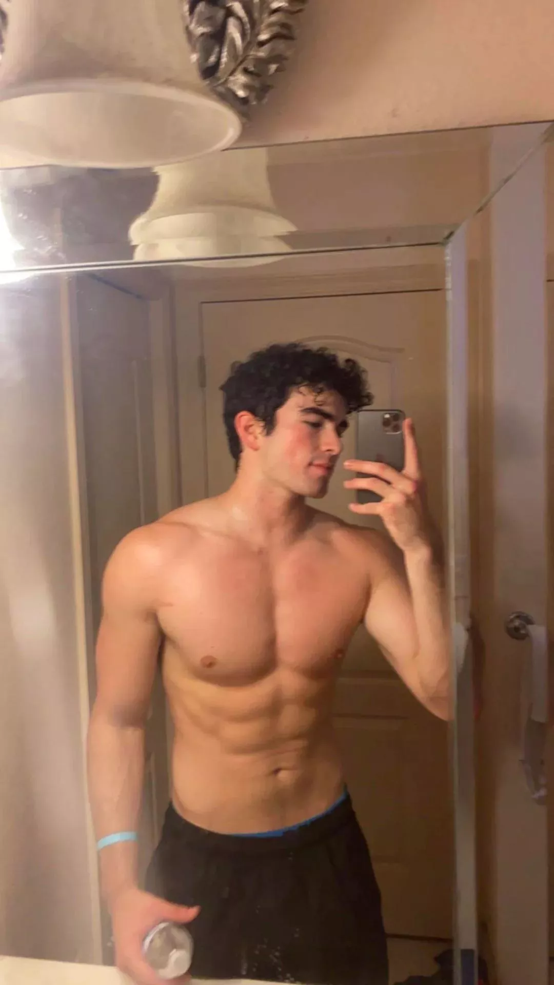 Been working my ass off this summer, thoughts? posted by advancedwinger