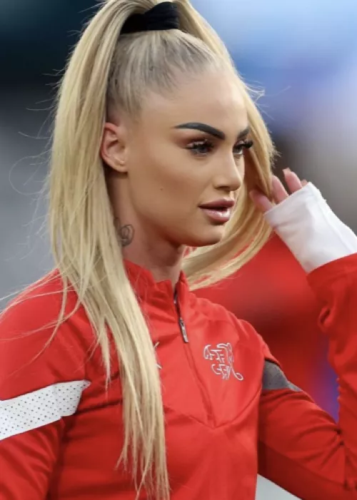 Best pony on the field! by IamAlishalehmann7