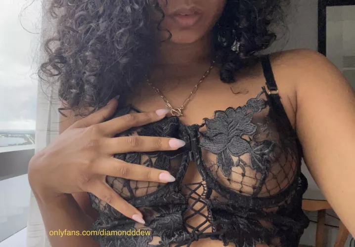 craving your touch 😘 by Diamondddew