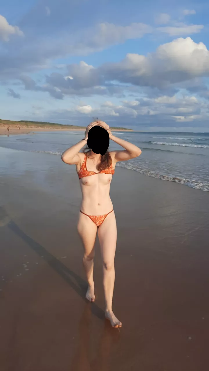 Do girls/guys like small boobies and petite girls! posted by Climberboi1l2