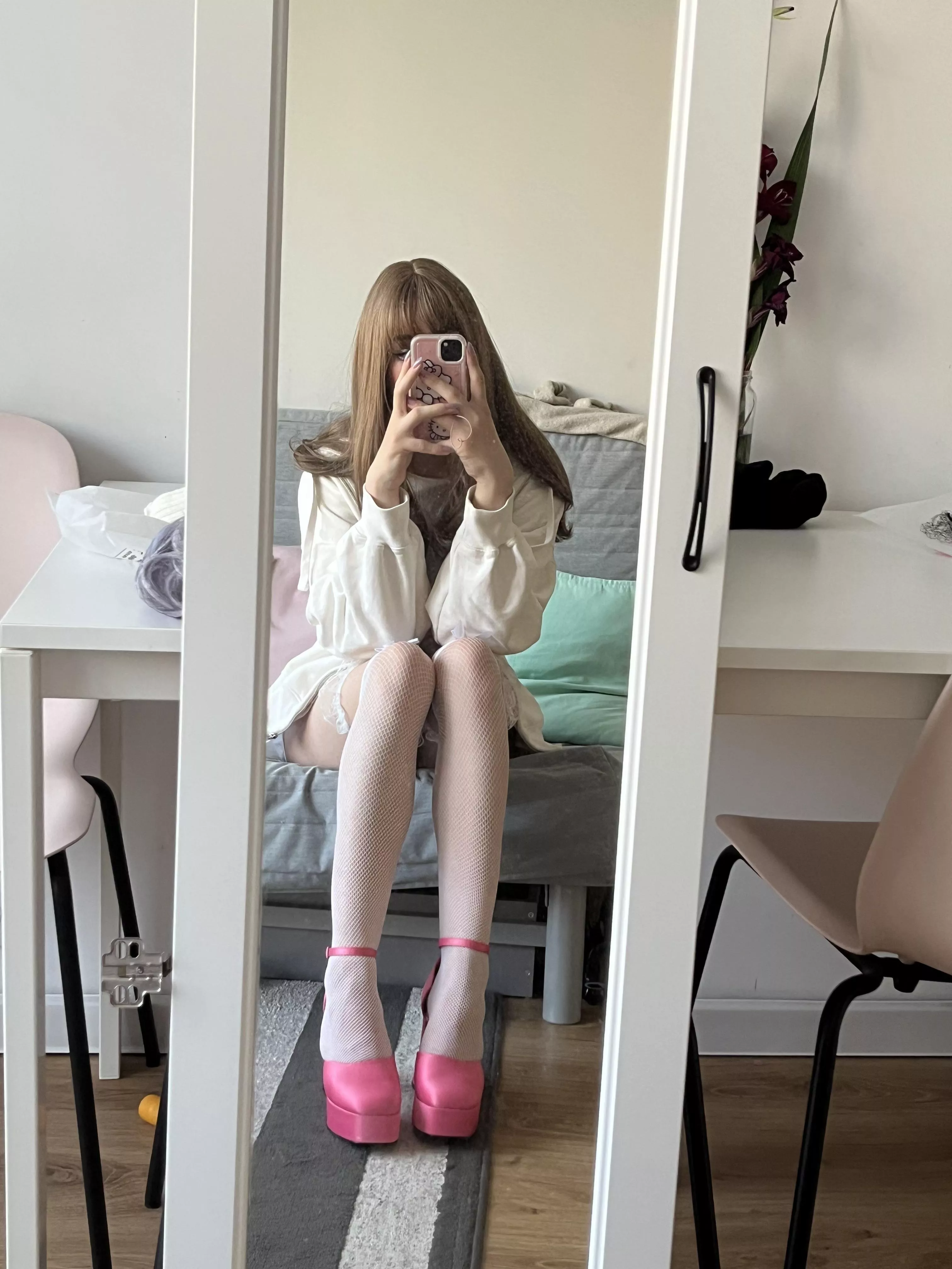 do we like tall femboys? (6’3 in these shoes) posted by Tajgersus