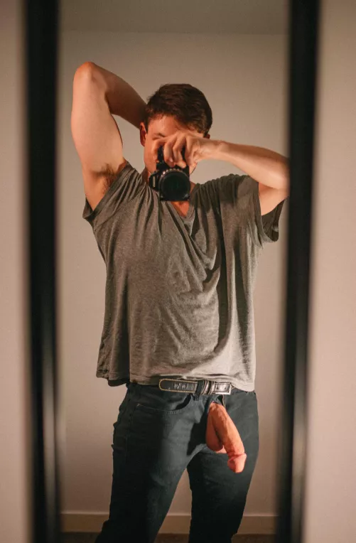 Go on, give it a lick by Maple_Cock