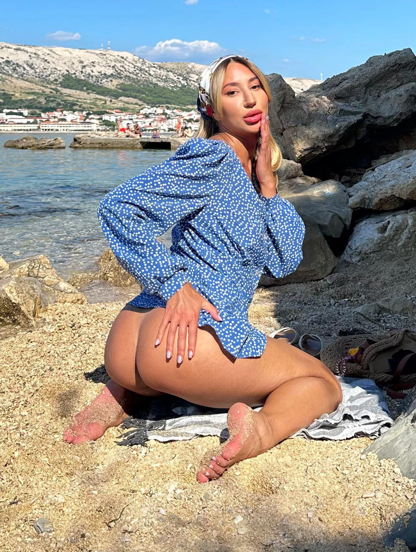 I love having fun at the beach. posted by mmmlee