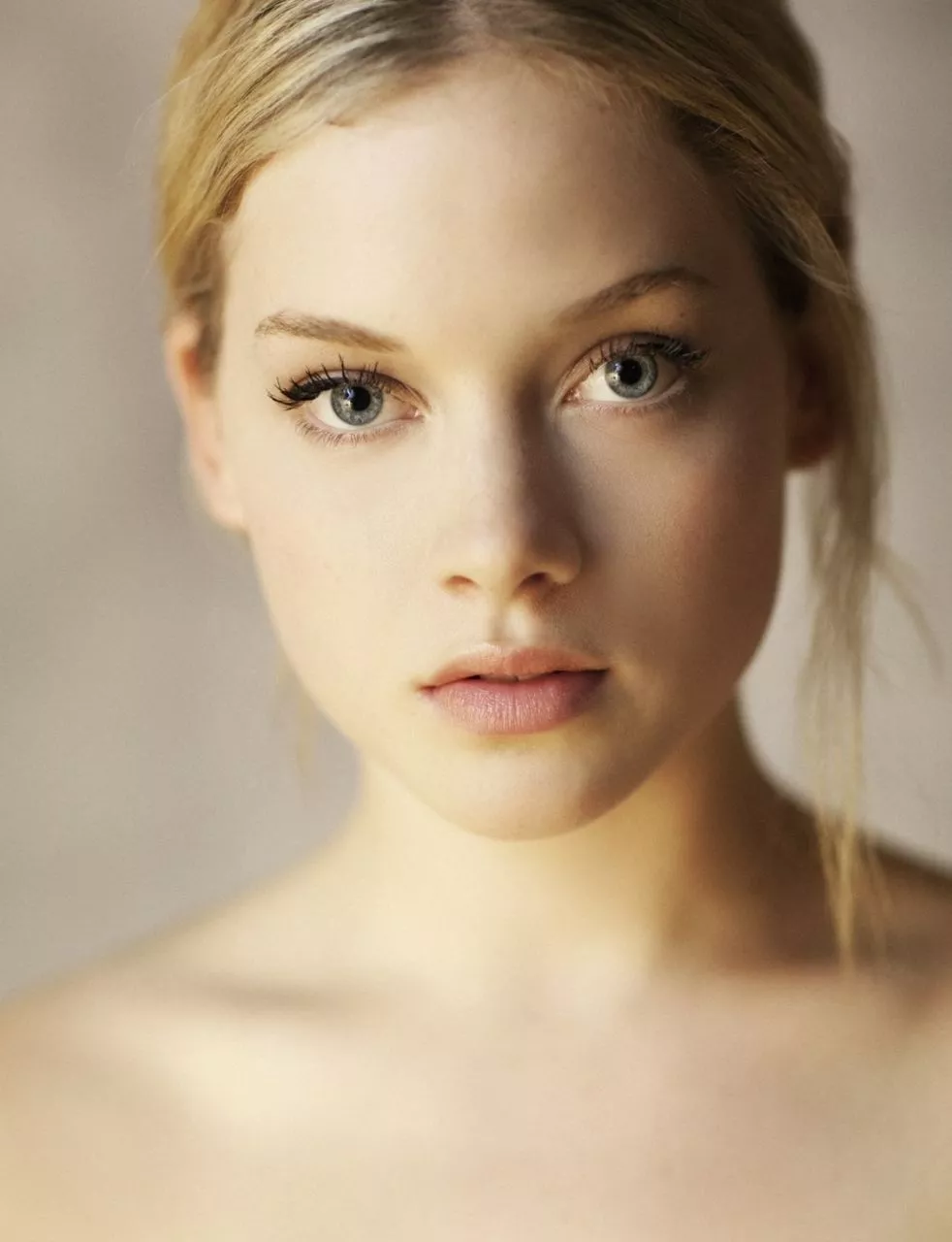 Jane Levy posted by godzilla98