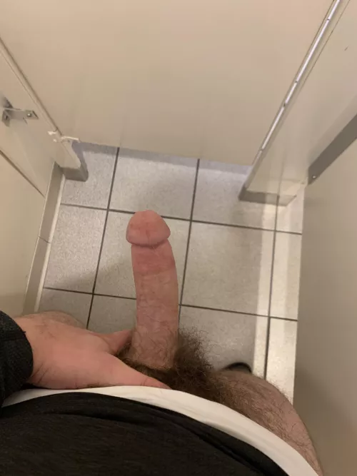 Jerked off in a stall at work by chiguyburner