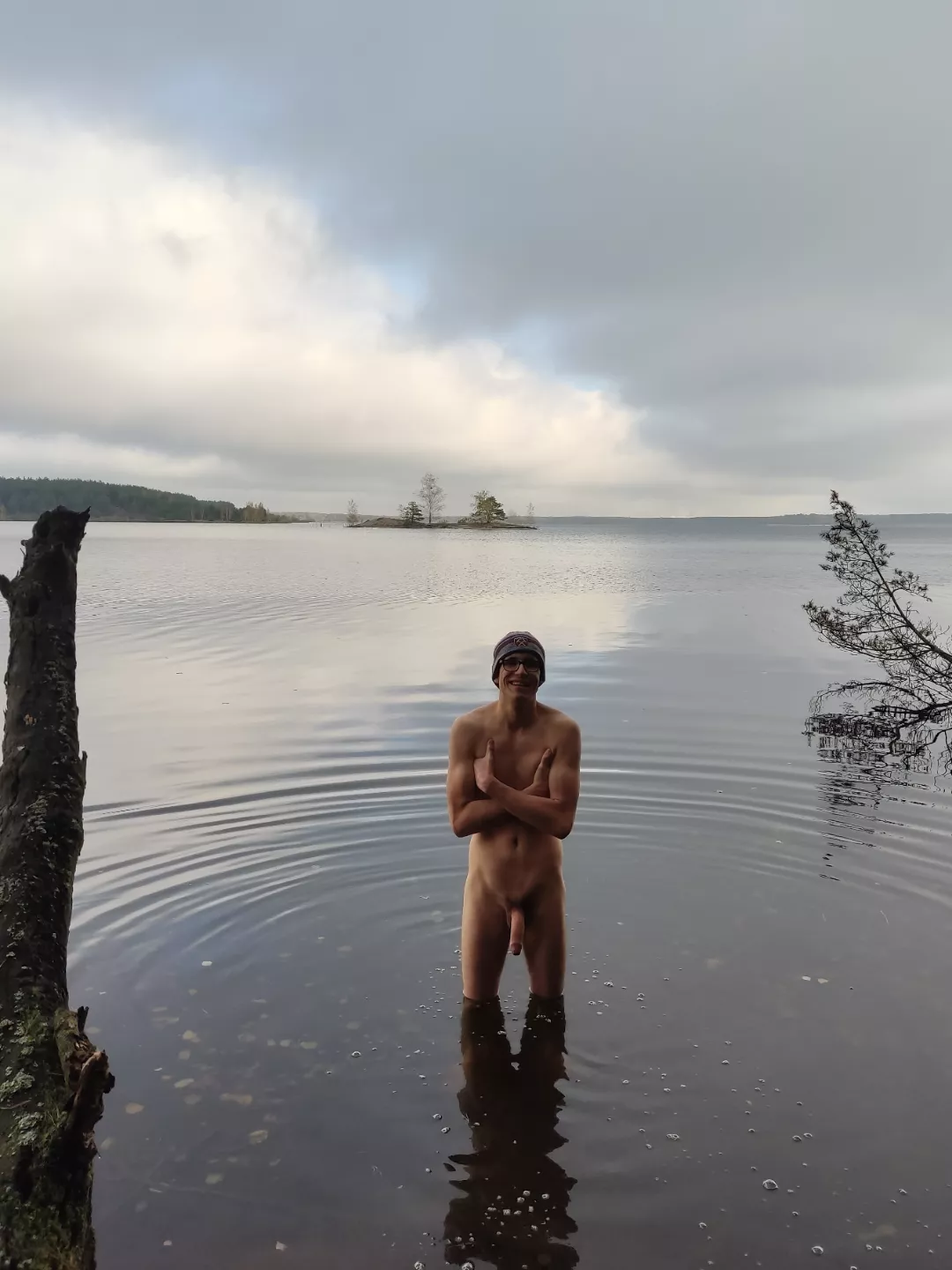 No one wants to see my nude pics 😐 maybe it's different here posted by serge_nse