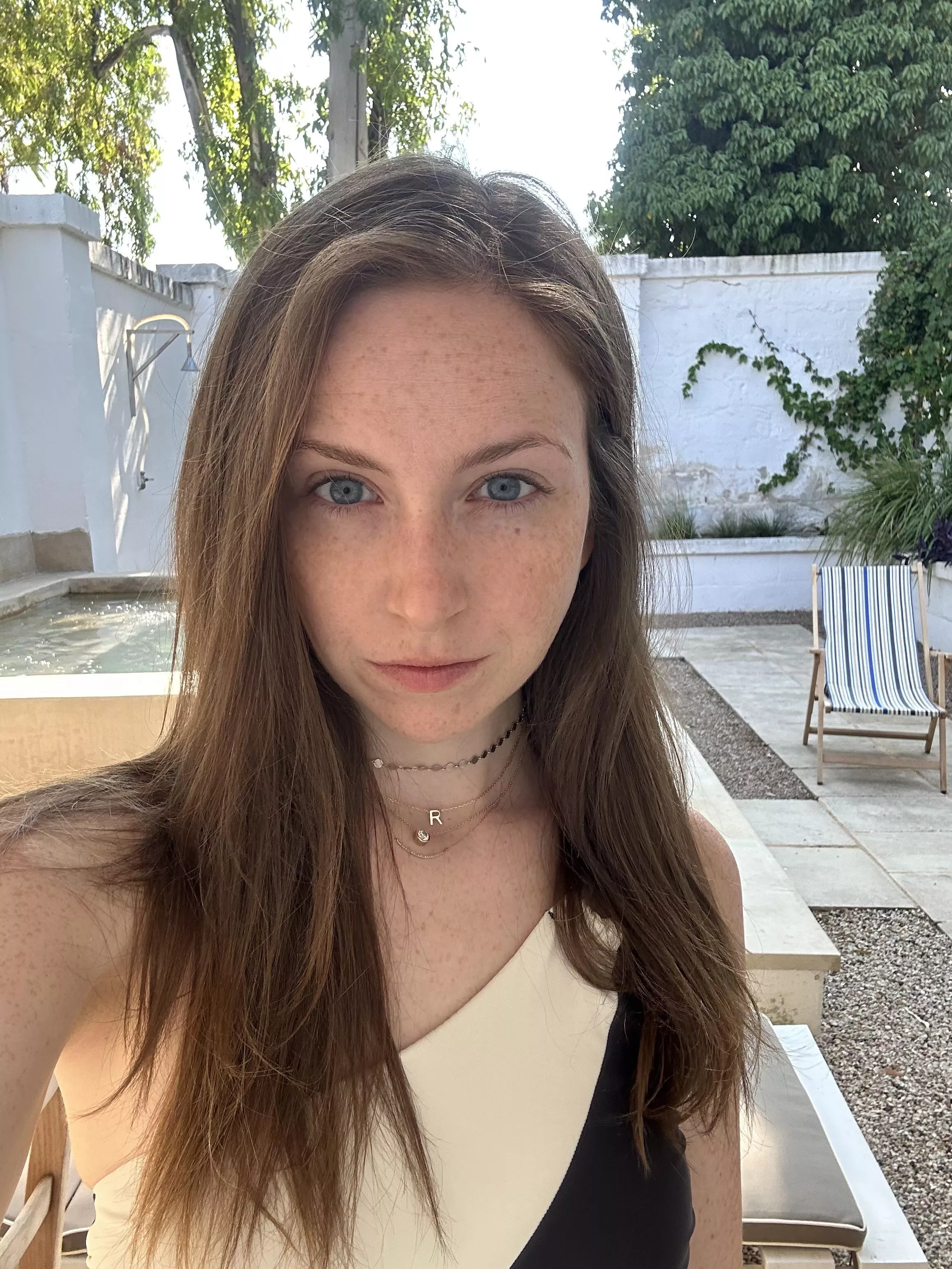 Ocean Eyes posted by poiurewq