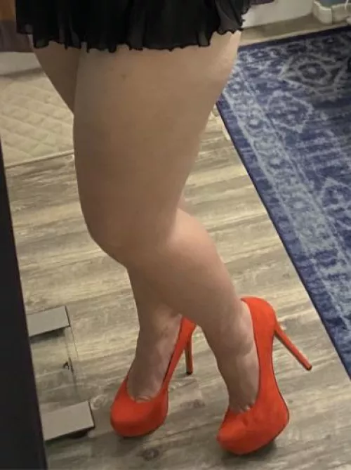 Orange 🍊 (Jessica Simpson’s) by AZ_Heel7Wife