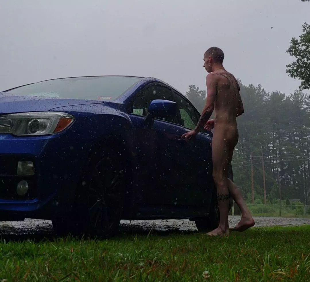 Pro tip on keeping your clothing dry while your in the rain... don't wear your clothing in the rain. posted by Ares2712