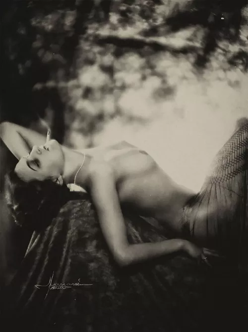 Smoking in the roaring 20s by Lust4Life22