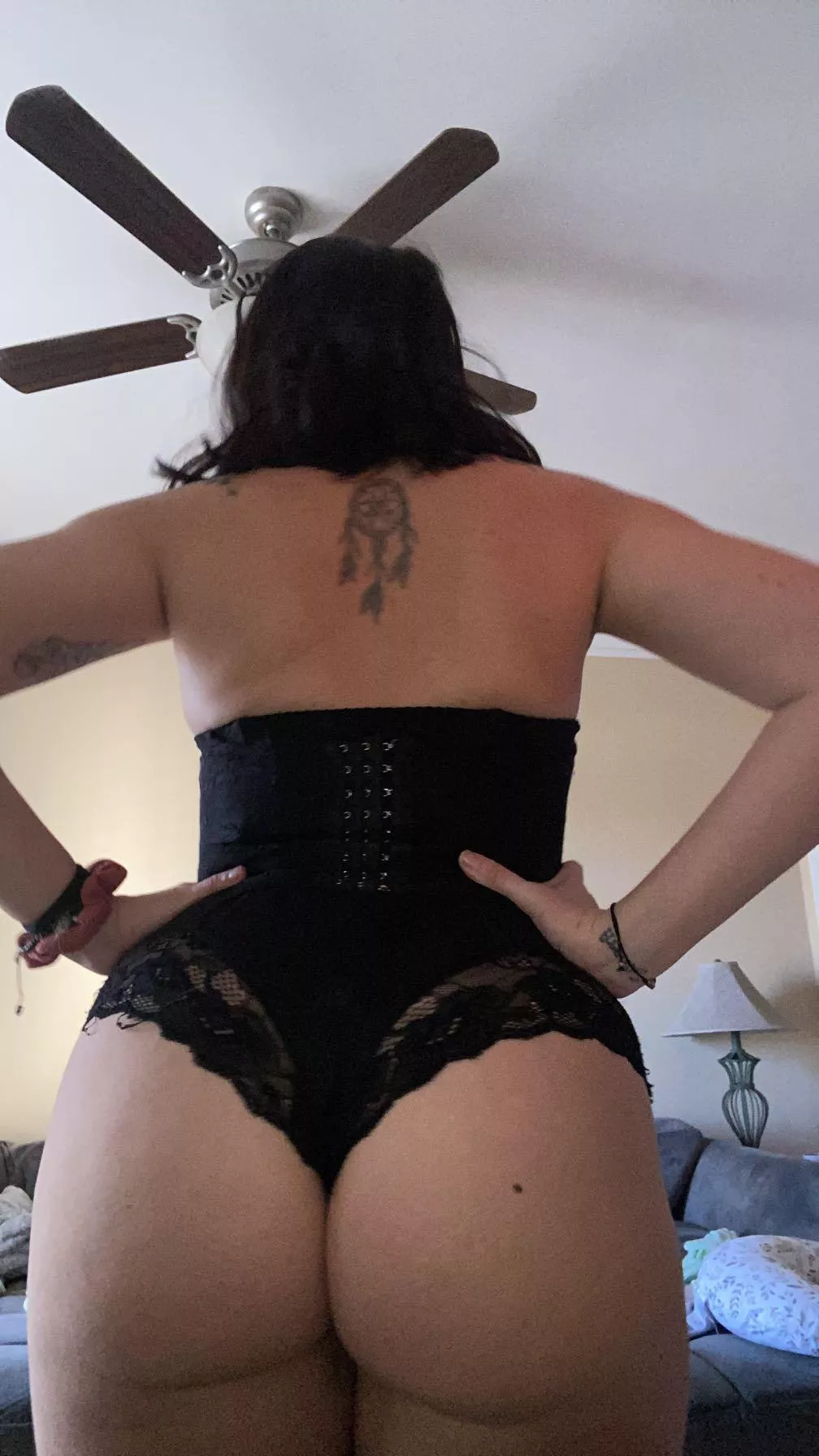 used to tie my sweater around my waist to hide it lol for what (30 f) posted by bangbangreign21