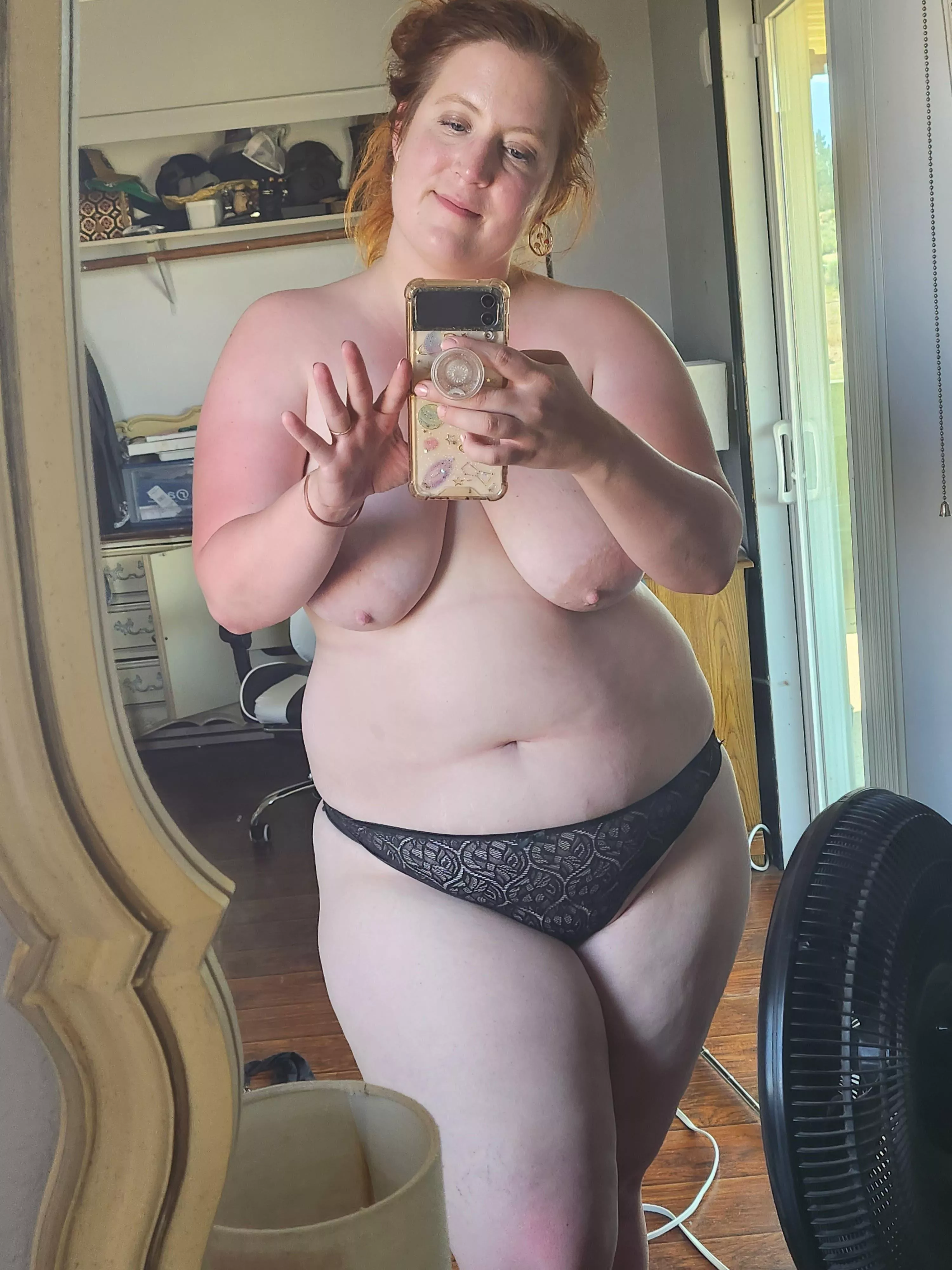 Would a one night stand be worth it? 🤭 posted by IrisSilkMaiden