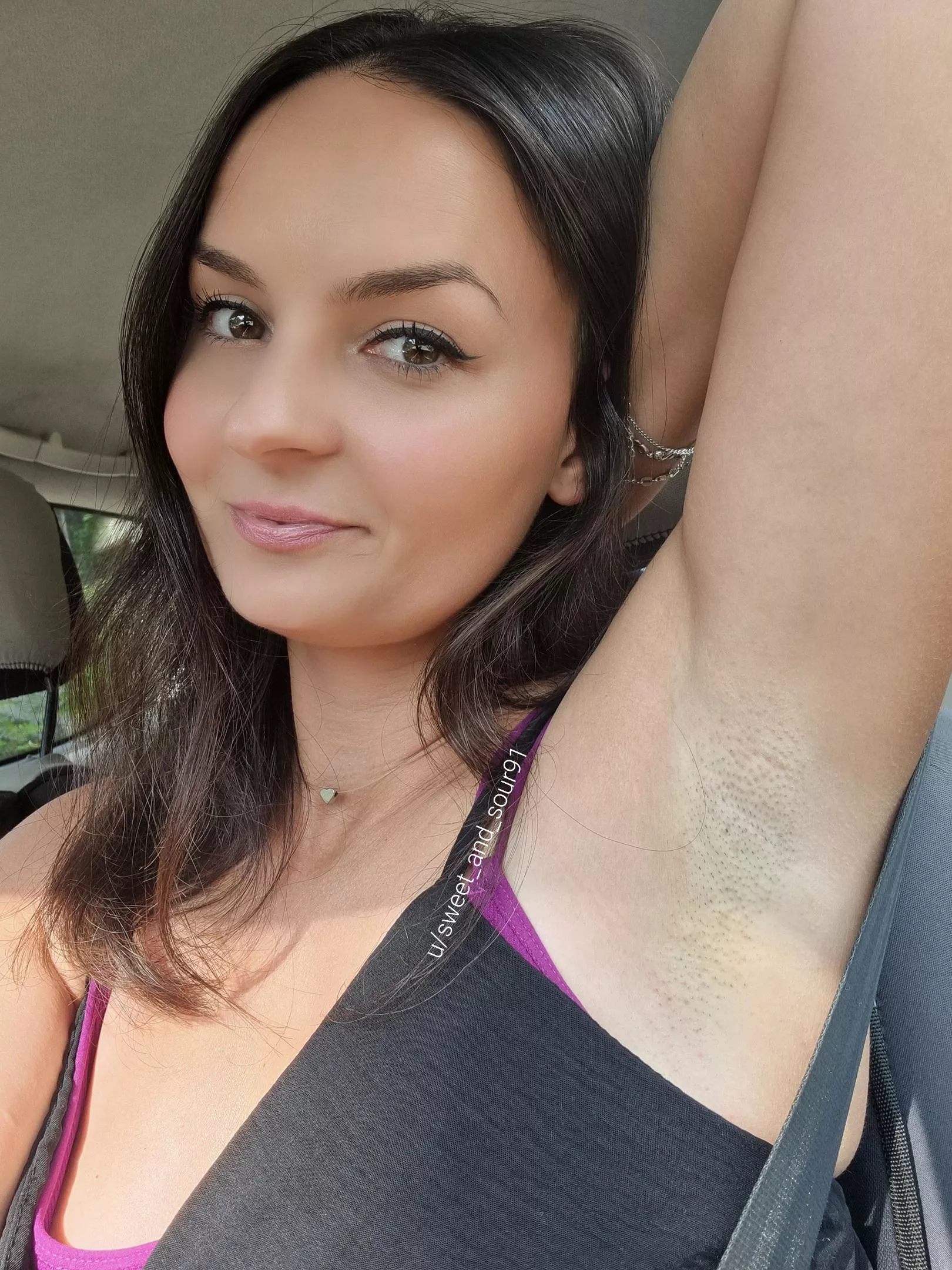 Car heat, sweaty pits, would you smell it anyway? posted by sweet_and_sour91