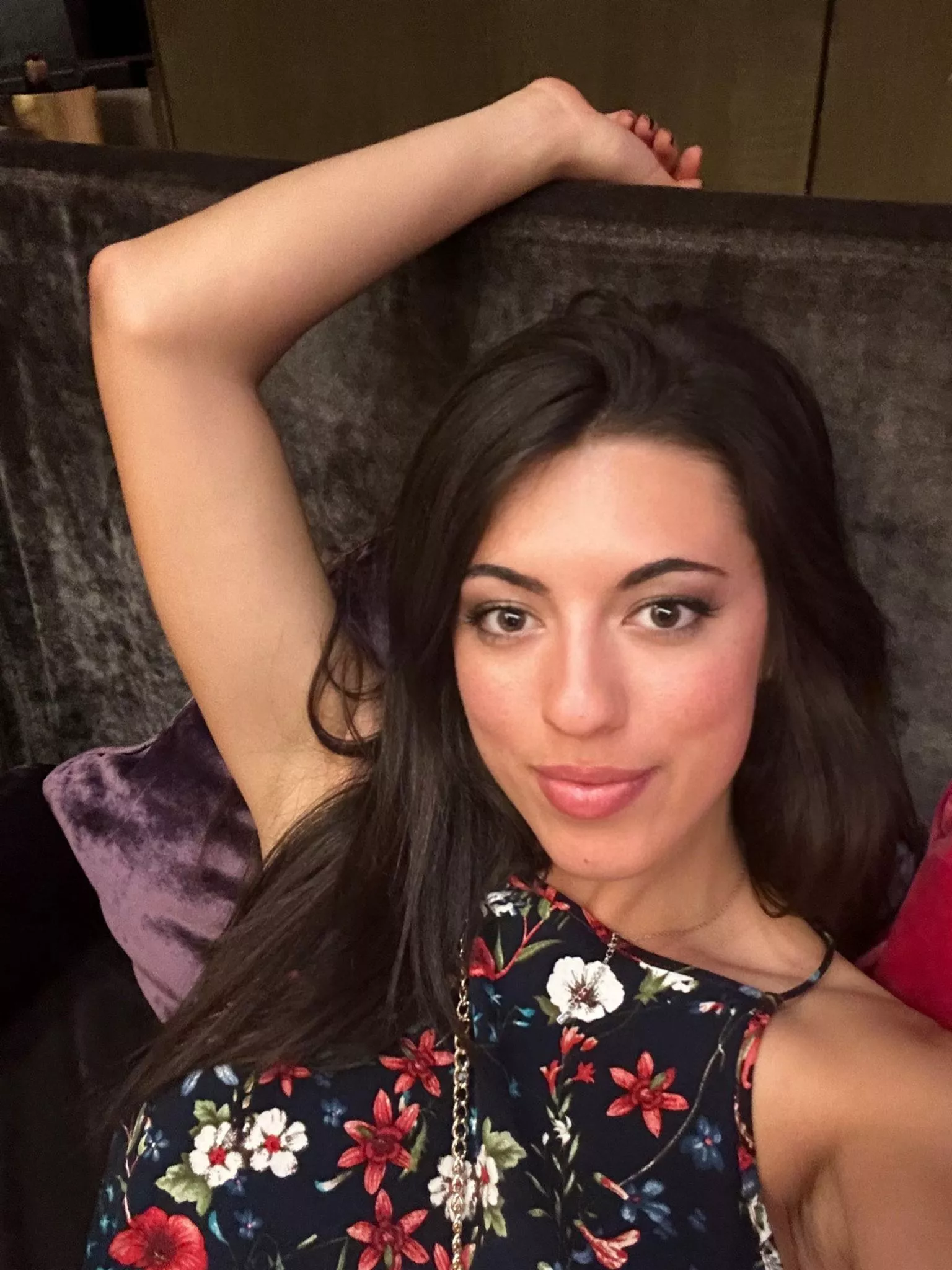 Dive into desire, her armpits embrace. posted by inyourcaptivity