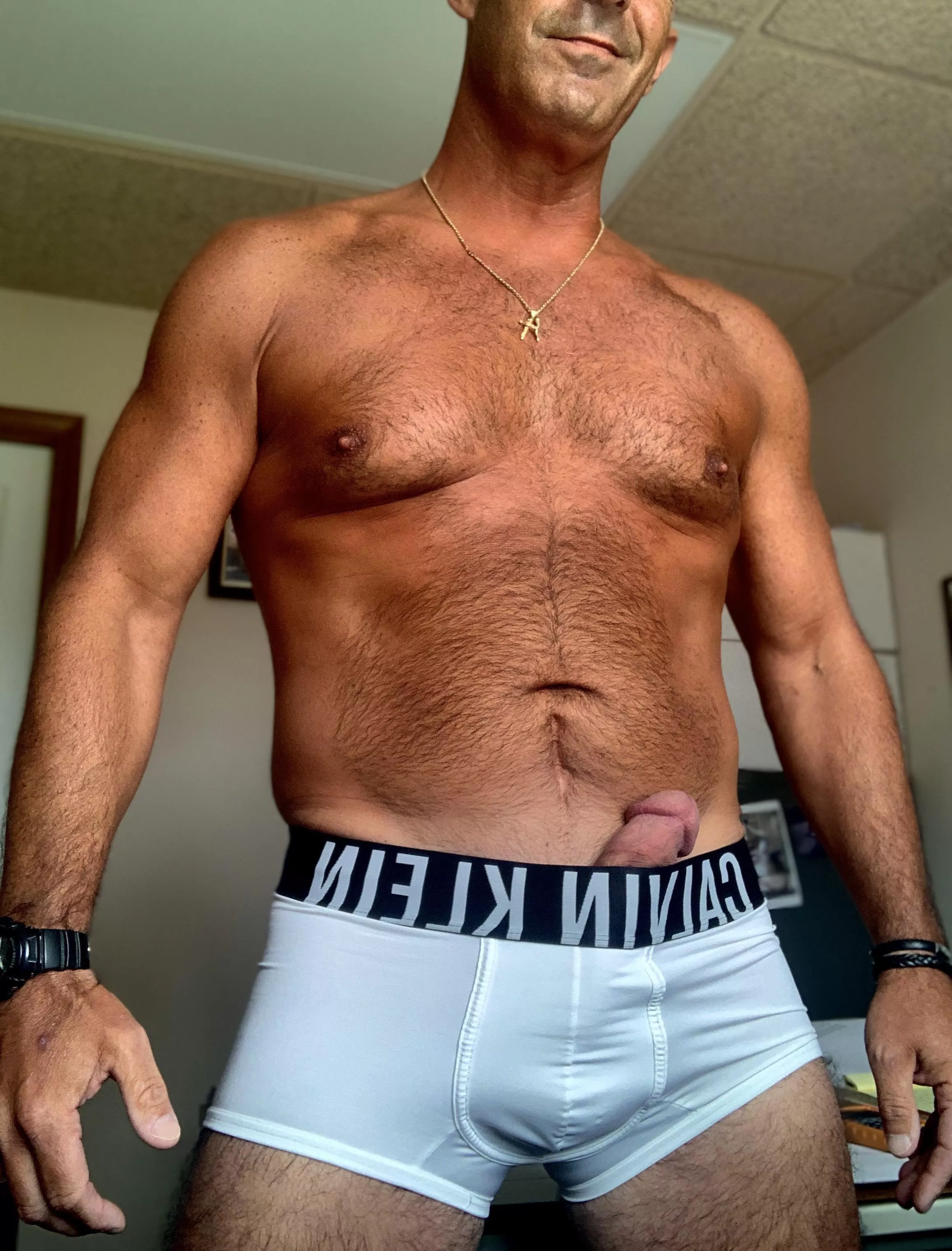 Having a hard time concentrating today. As my personal assistant, what do you recommend? [48] posted by growlsandgoodtimes3