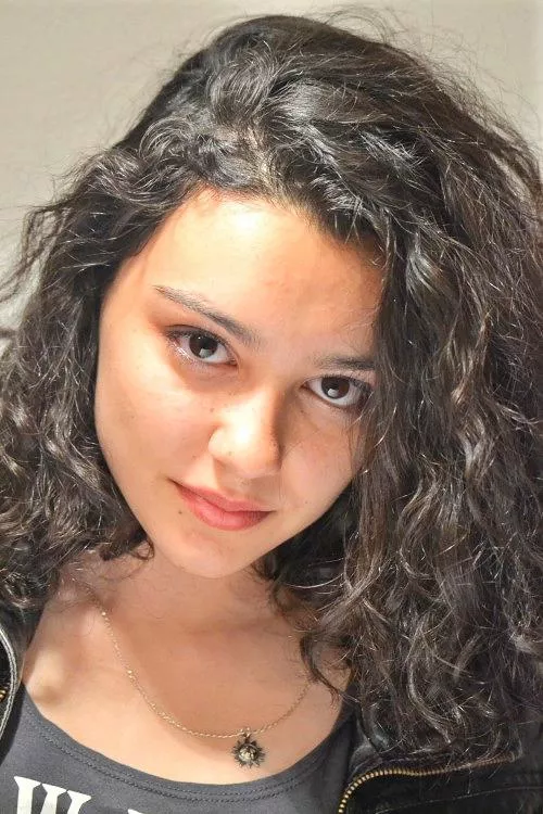 Spanish actress Carla Diaz posted by cliptemnestra