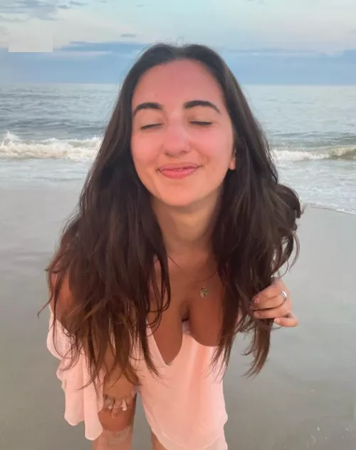 Spilling Out by asdfjhsdfa