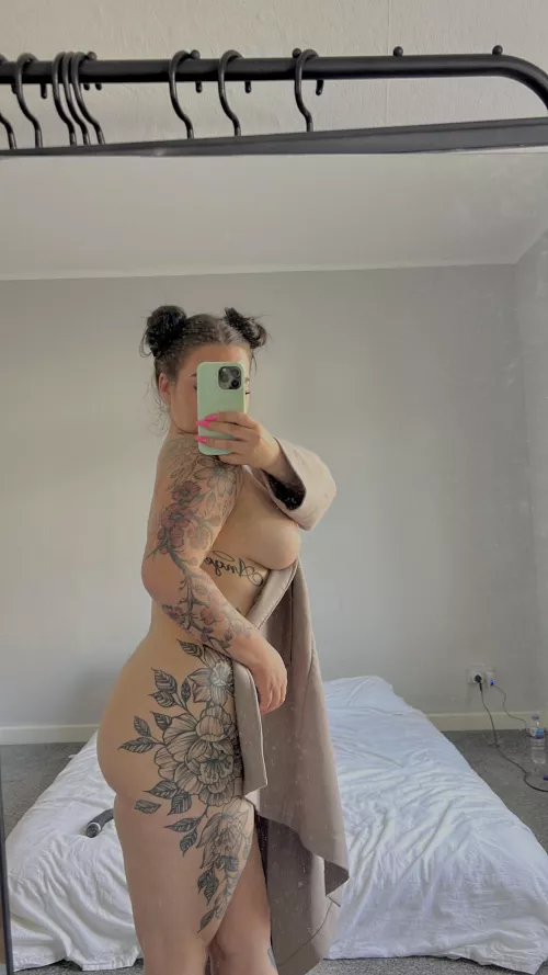 Waiting for a men who's into my tattoos by Buffsemen35