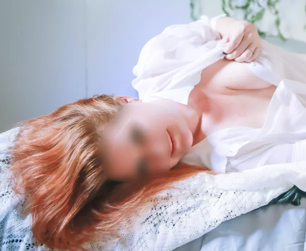 50F Curvy BBW, Sub to see all of me! by Autumzee