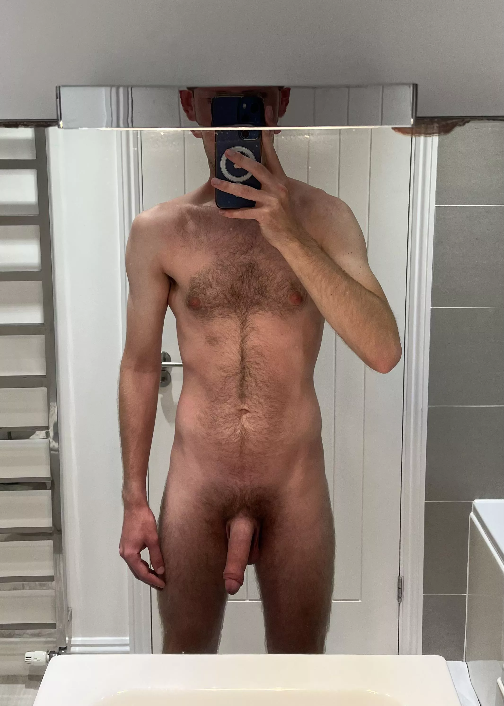Hands up if you like a hairy British lad 🙋🏼‍♂️ posted by cool-raunch