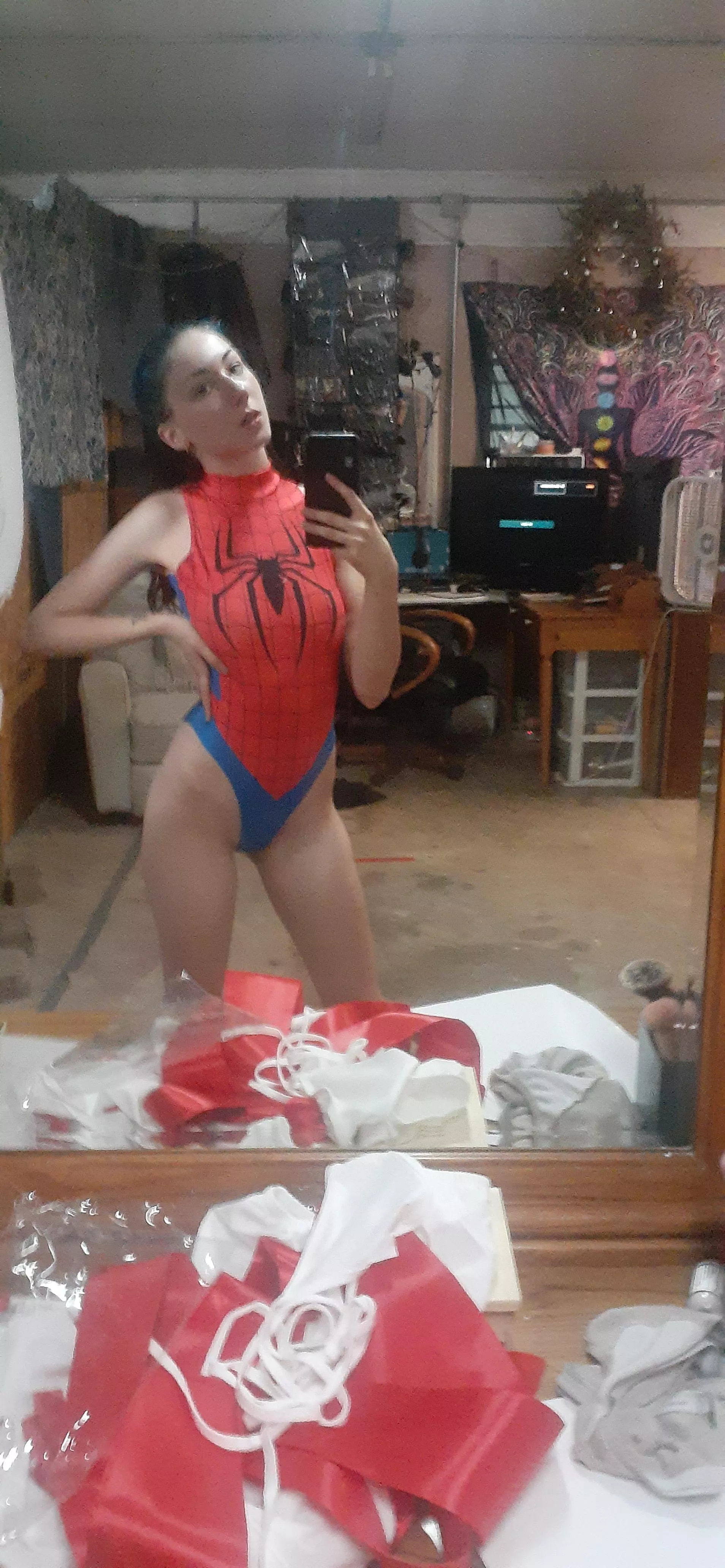 Help me get a Gwen costume? SC: punishedP2 posted by punishedpeache