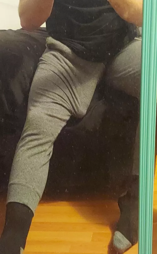 How are you tonight? by TheClownDances