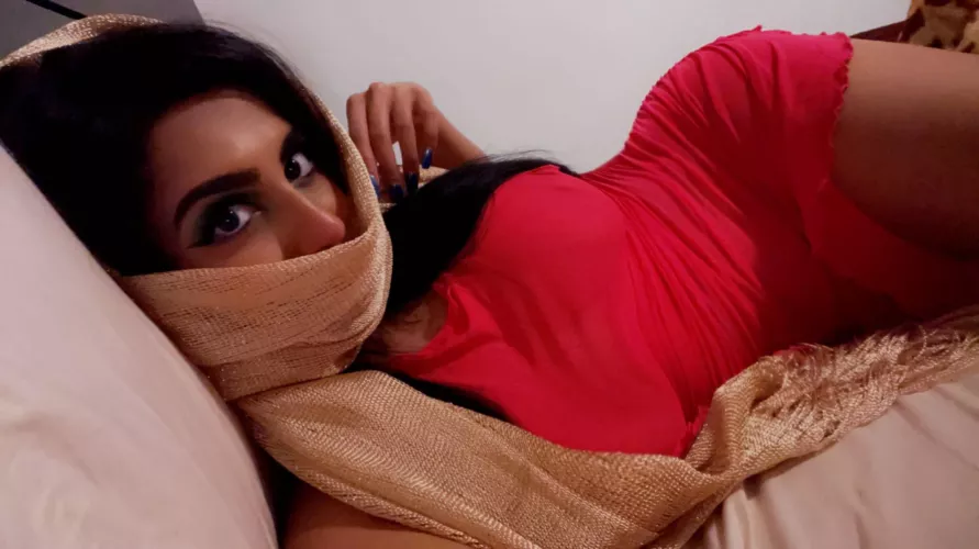 I’m home all alone, do you want to come over ? [f] by Low_Beautiful7459