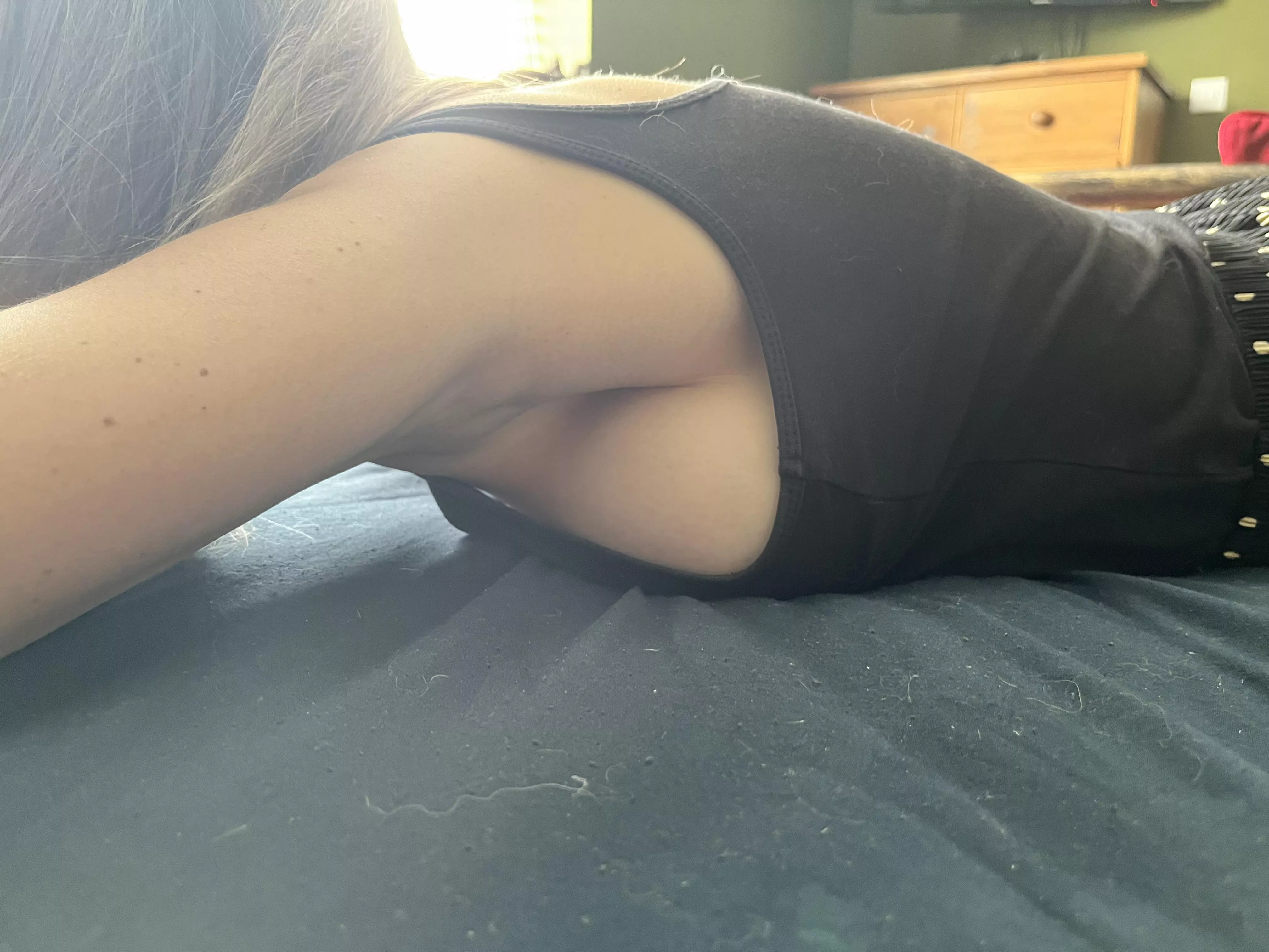 Just a random side boob photo taken by my partner posted by stacesum