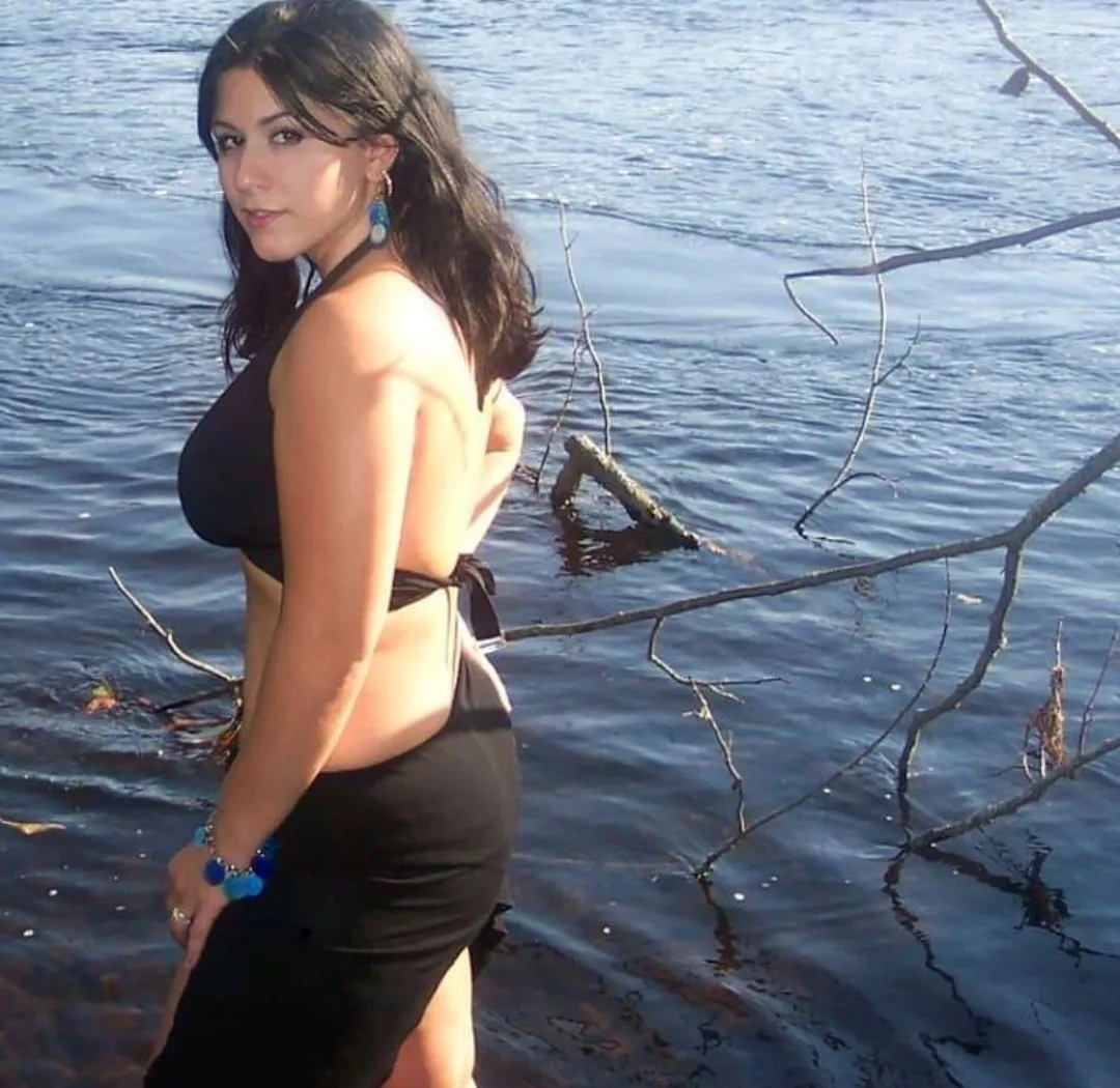 London Andrews posted by evenflow_2991