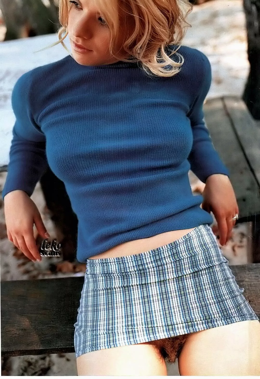 Lucyenne Salles (1997) posted by InsideDarcy