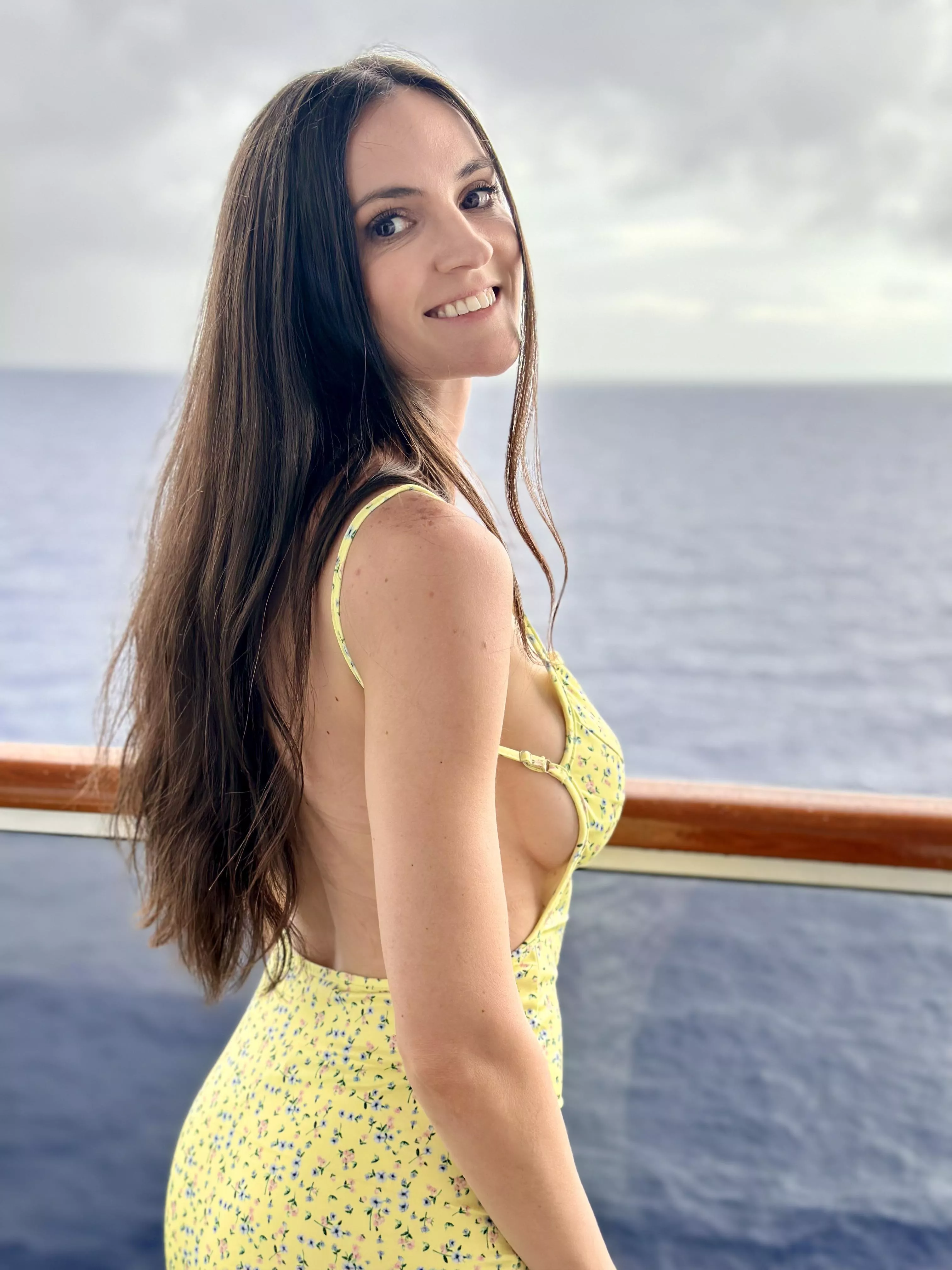 New favorite dress(this week). (F40) posted by MilfGoddess82