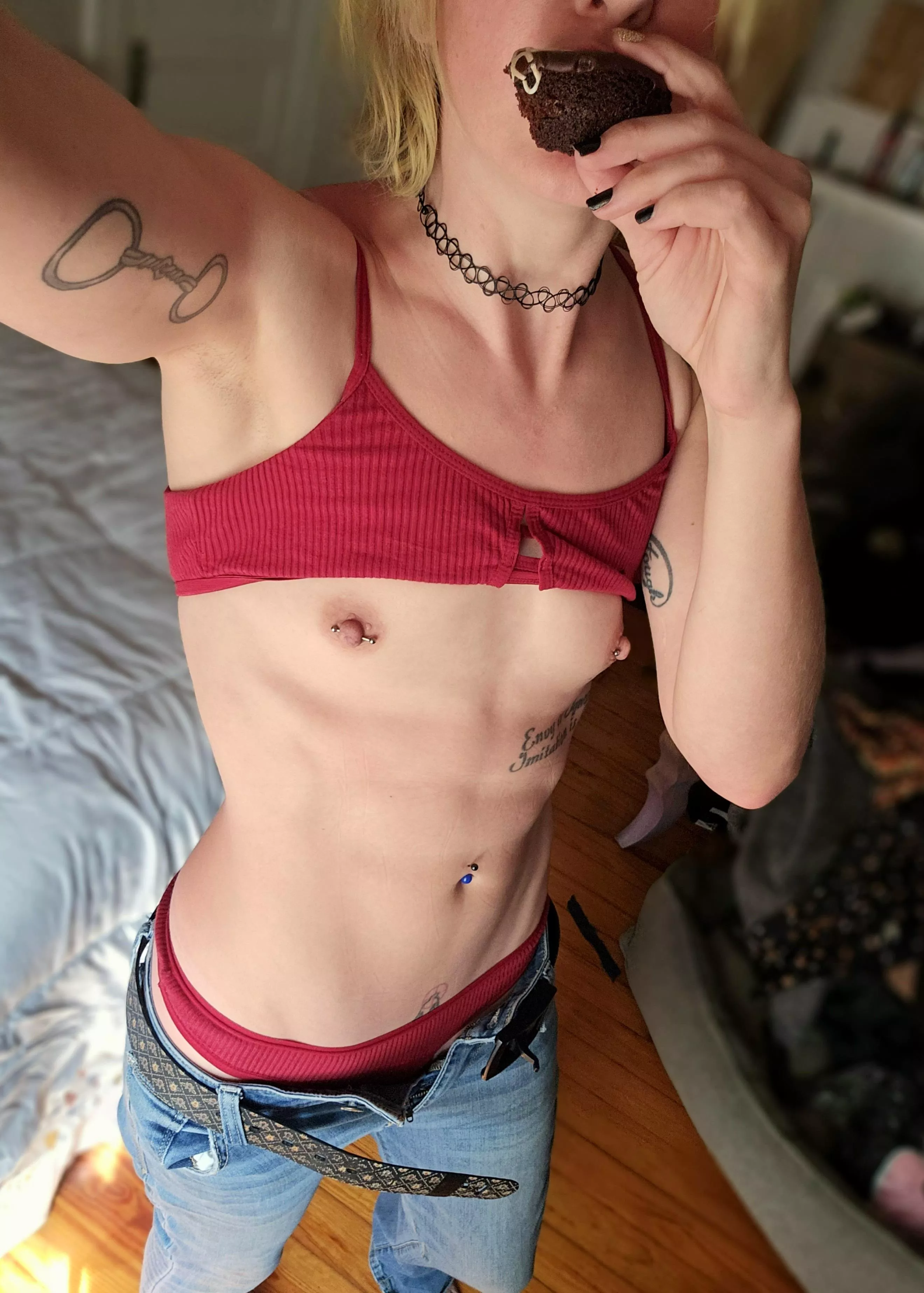 Snack time posted by cove_lys