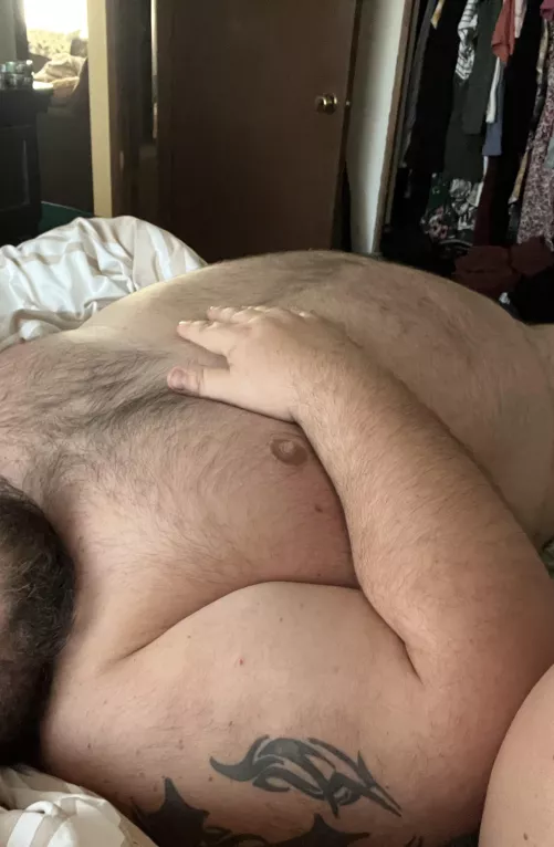 Any smooth sissy’s wanna play? by Aromatic-String-8824