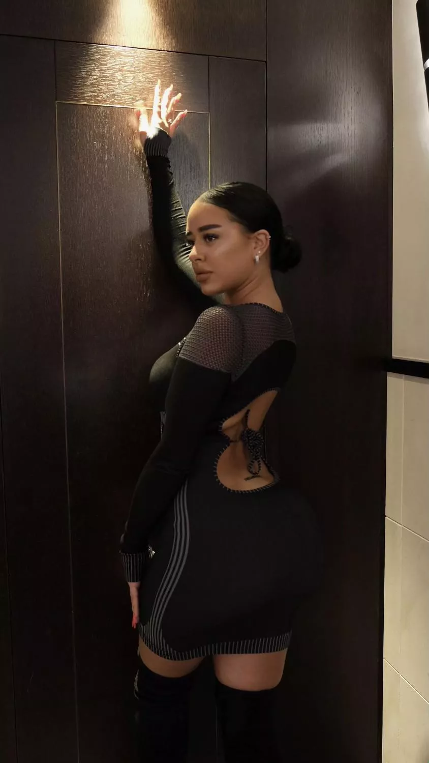 black is so classy posted by Dwarfishhopkins94