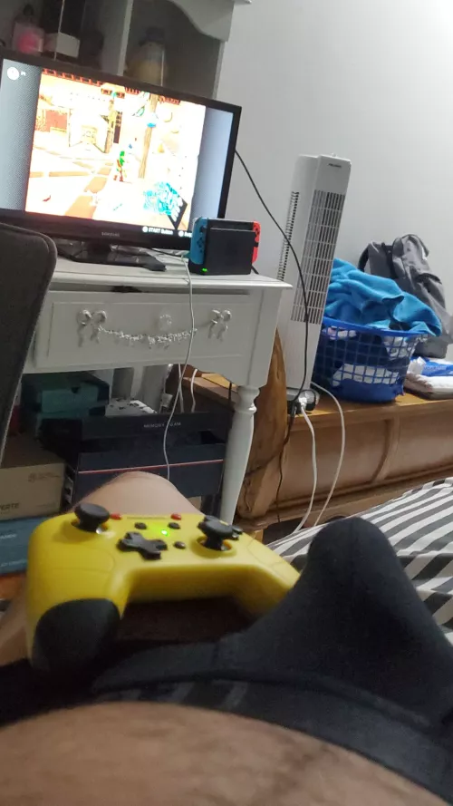 Bulge and Zelda by Gutplus