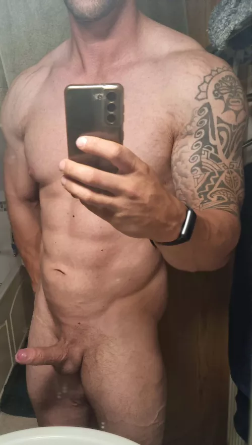 Do you like what you see ;) by GymTradie