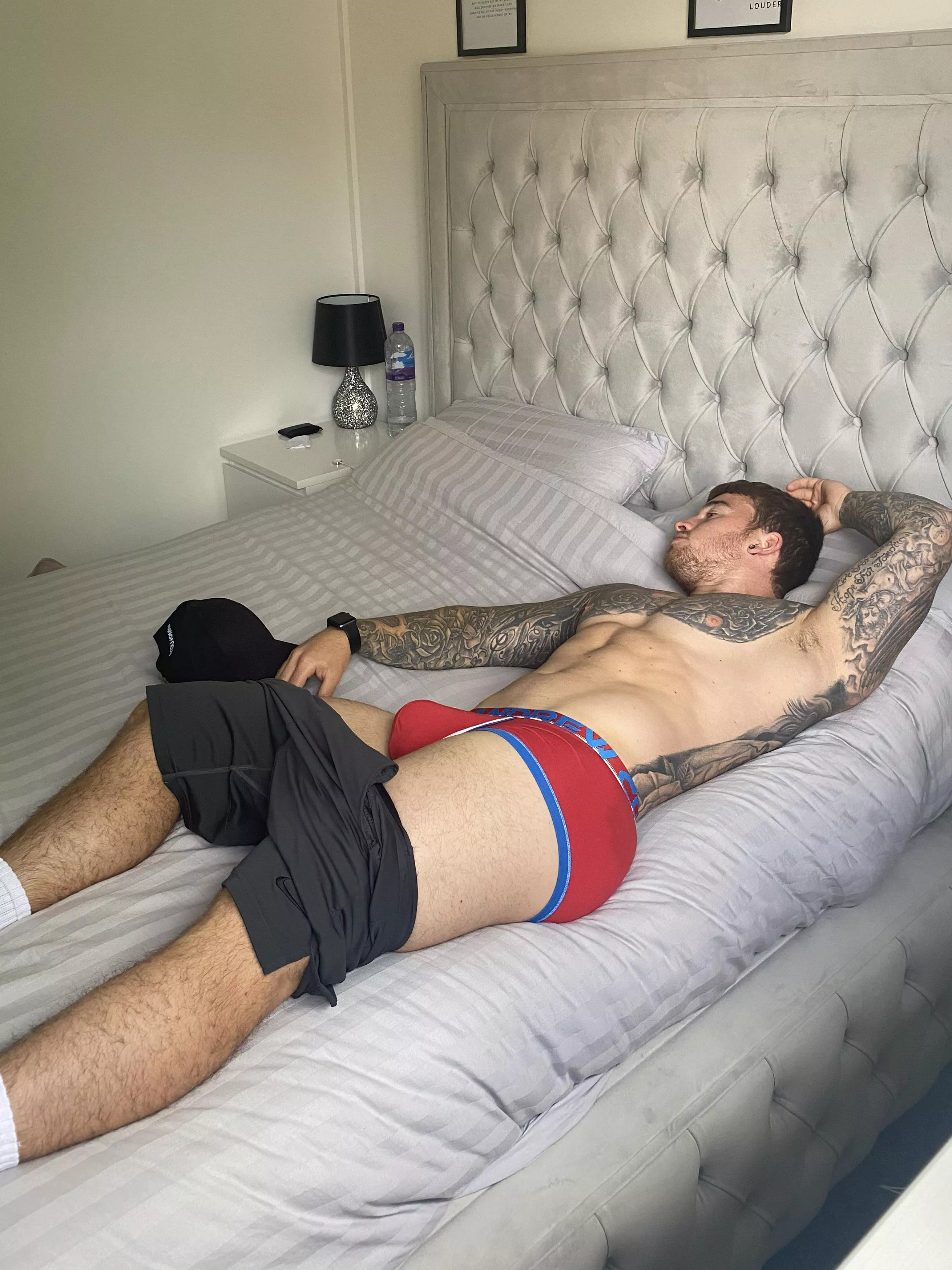 Fancy a lay in? posted by Hatts_17