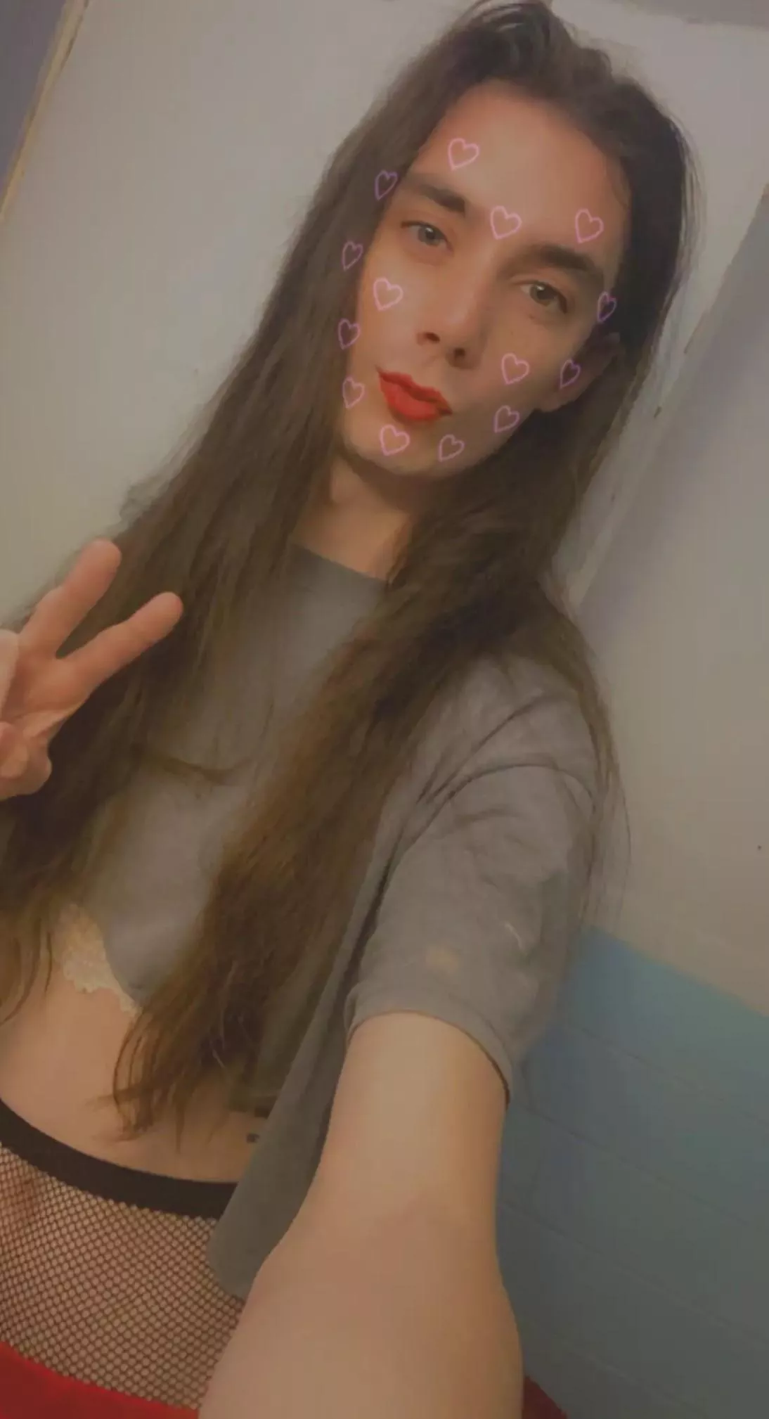 Feeling cute 🥰 posted by jessica_femnh