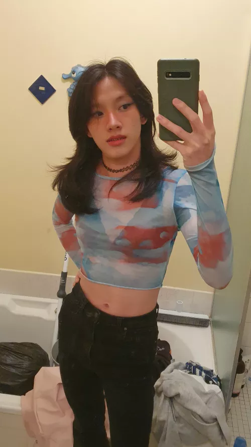 Going out for drinks 😋 by WishyWashyShark