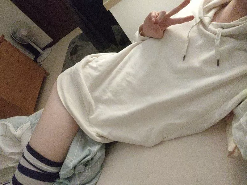 hello peoples 🥰 (chu gotta respond) posted by Tiri-nfem