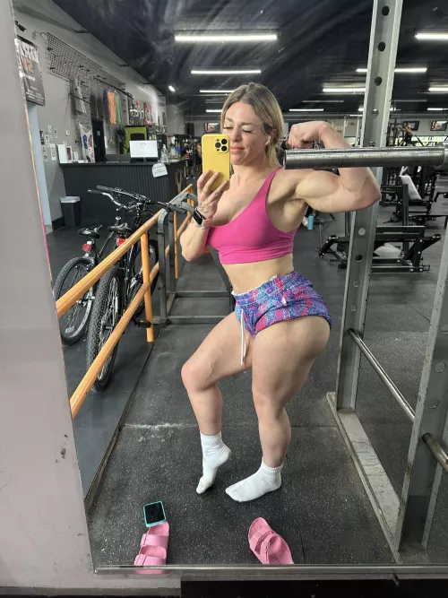 I hope I can inspire you to workout today by mandaiiiii