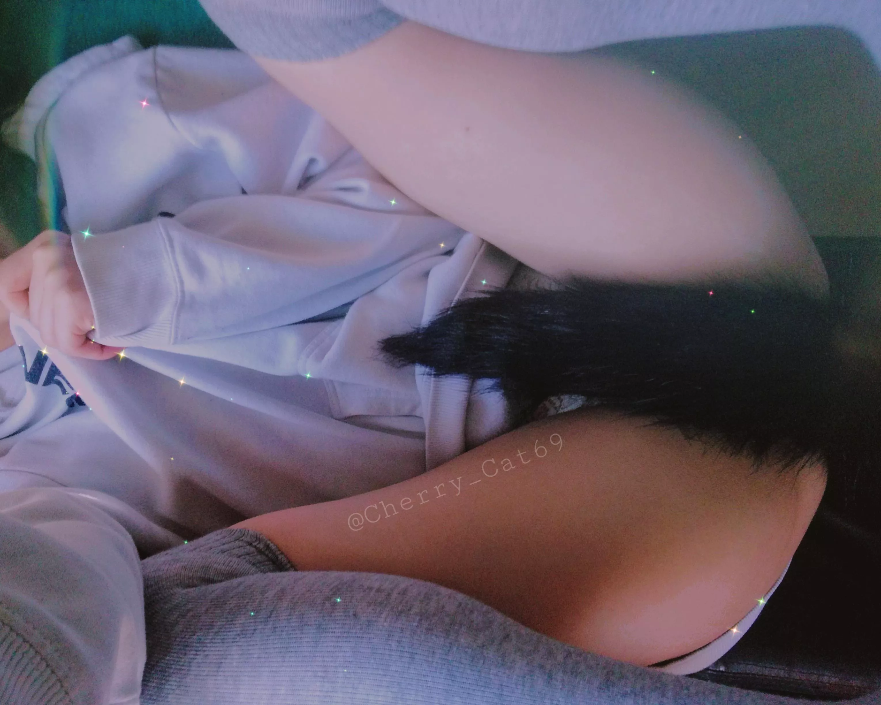 Kitty would like to cum please~ posted by Feralkittynightmare