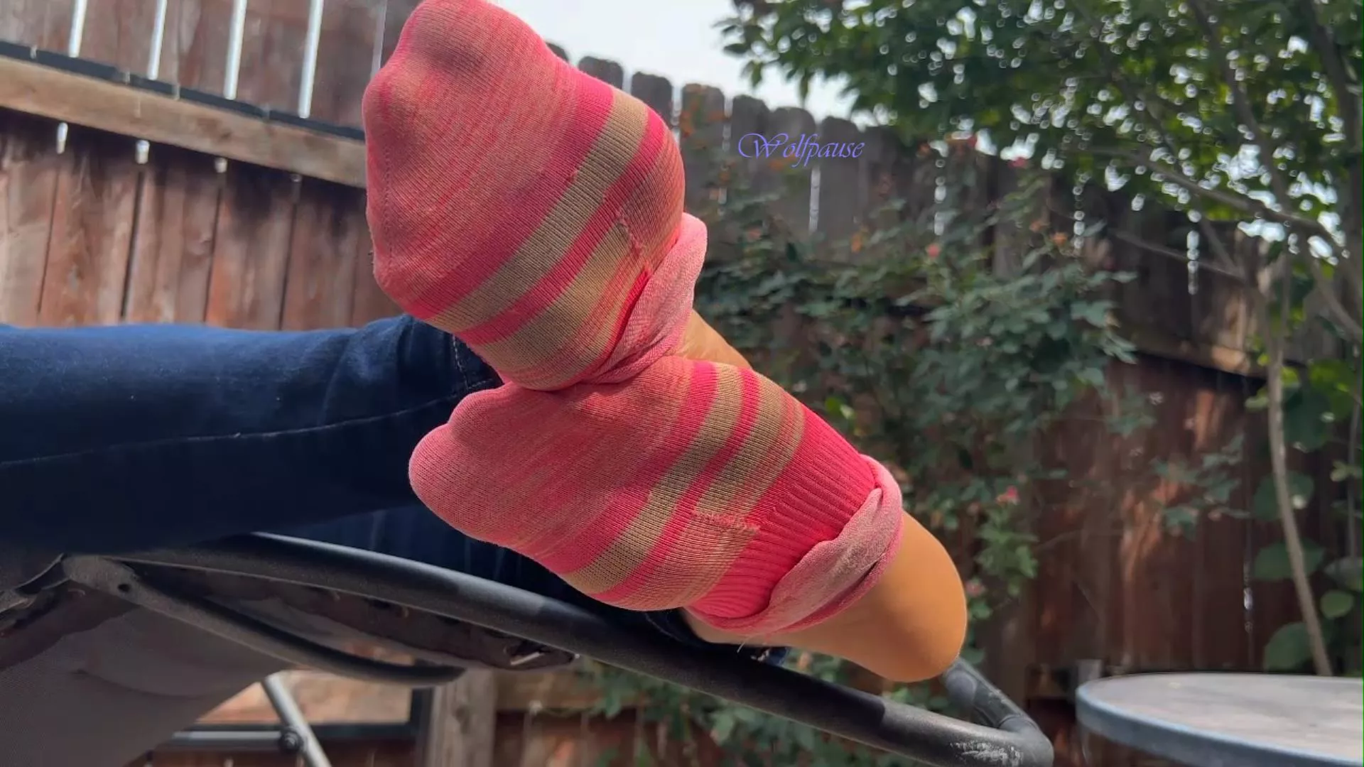 [NB] Sweaty pink socks slipping off after a long while posted by Wolfpause